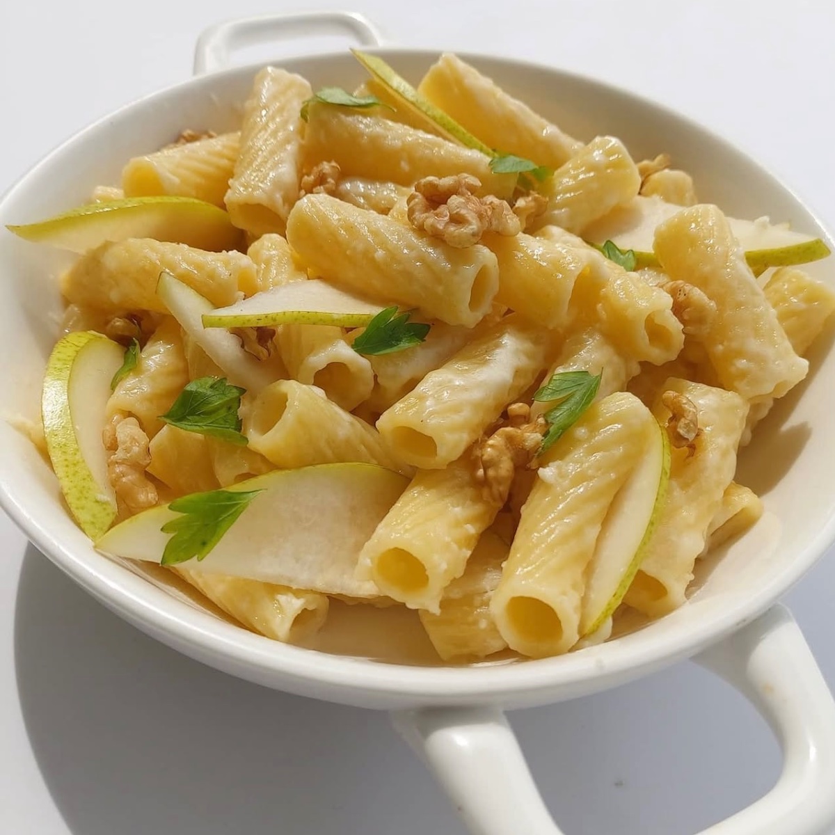 Photo de Recette Pâtes aux fromages poire-noix