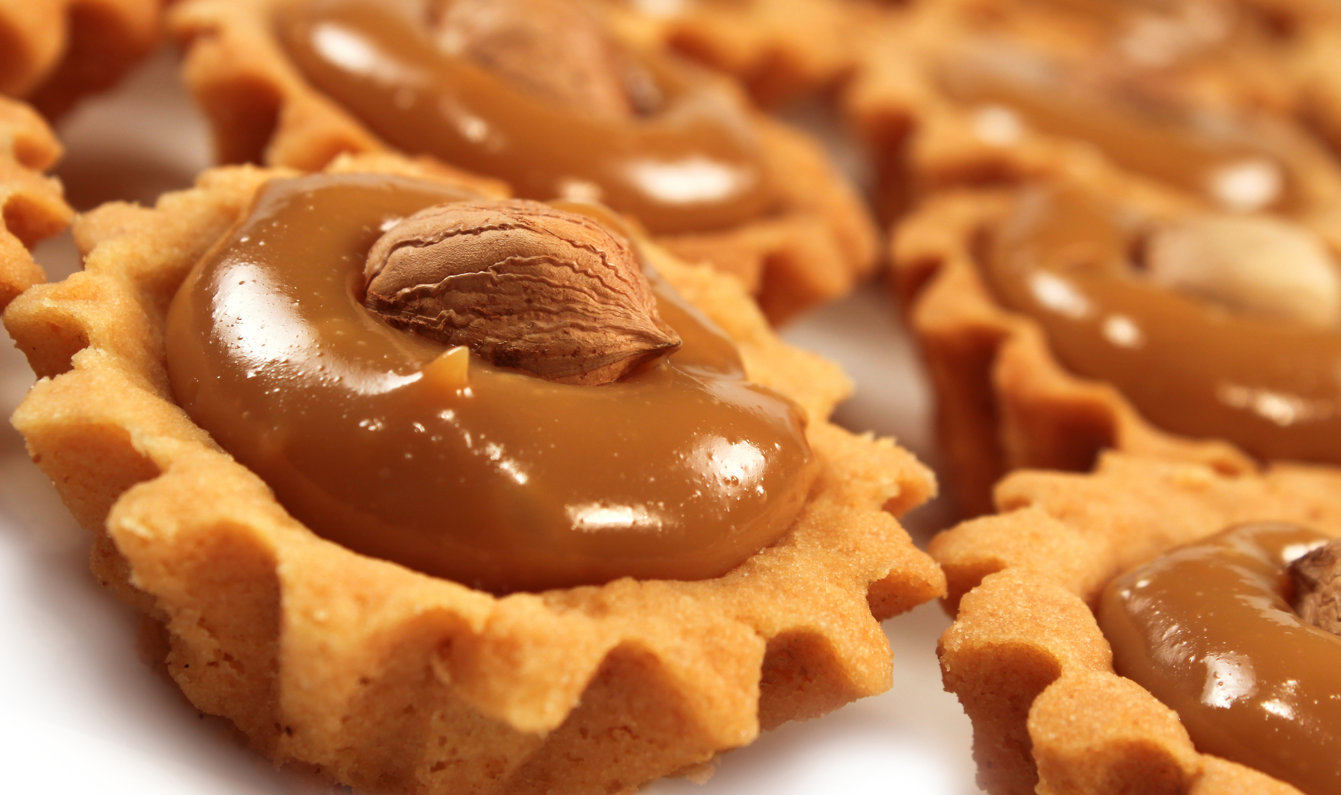 Photo de Tartelettes au Caramel et Noisettes