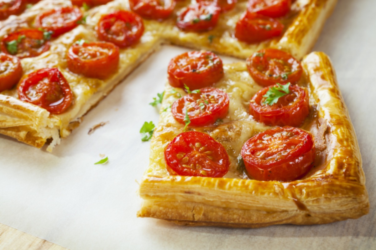 Photo de Tarte feuilletée aux tomates cerises