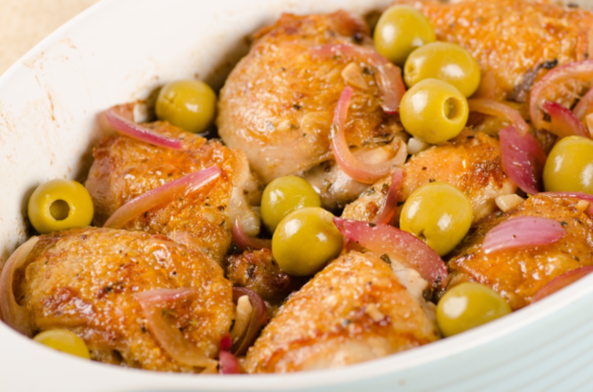 Photo de Poulet aux olives et oignons rouges