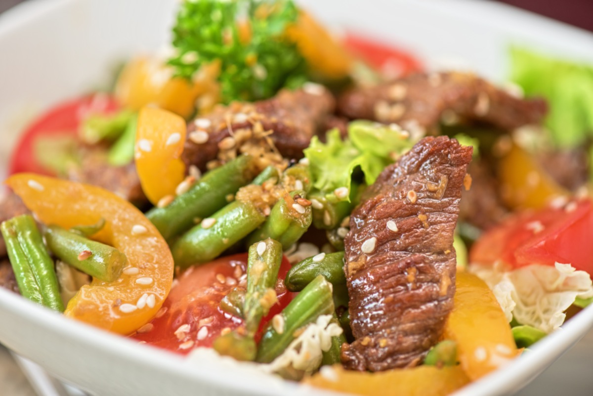 Photo de Salade de Bœuf Sauté aux Légumes